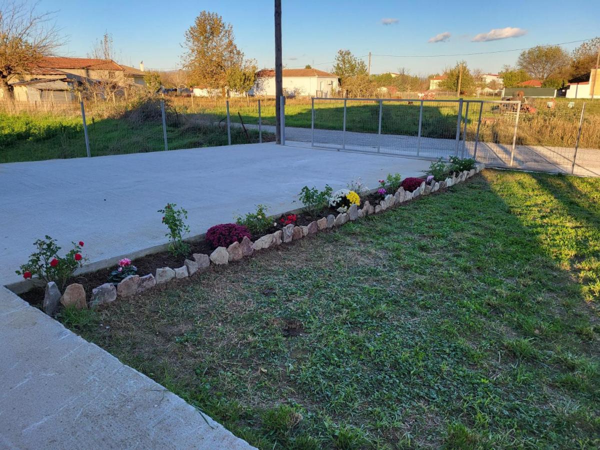 Countryside Apartments First Floor Трикала Экстерьер фото